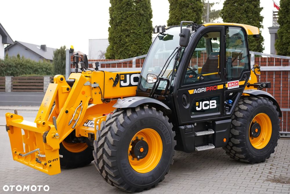 JCB 542-70 AGRI PRO - 1