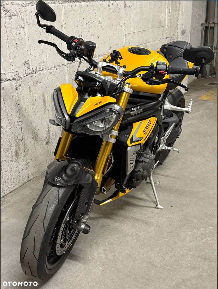 Triumph Speed Triple - 10