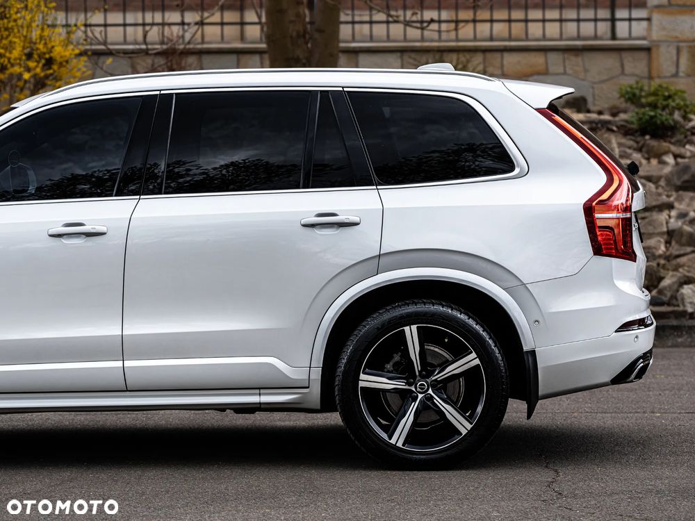 Volvo XC 90 T6 AWD Geartronic RDesign - 12