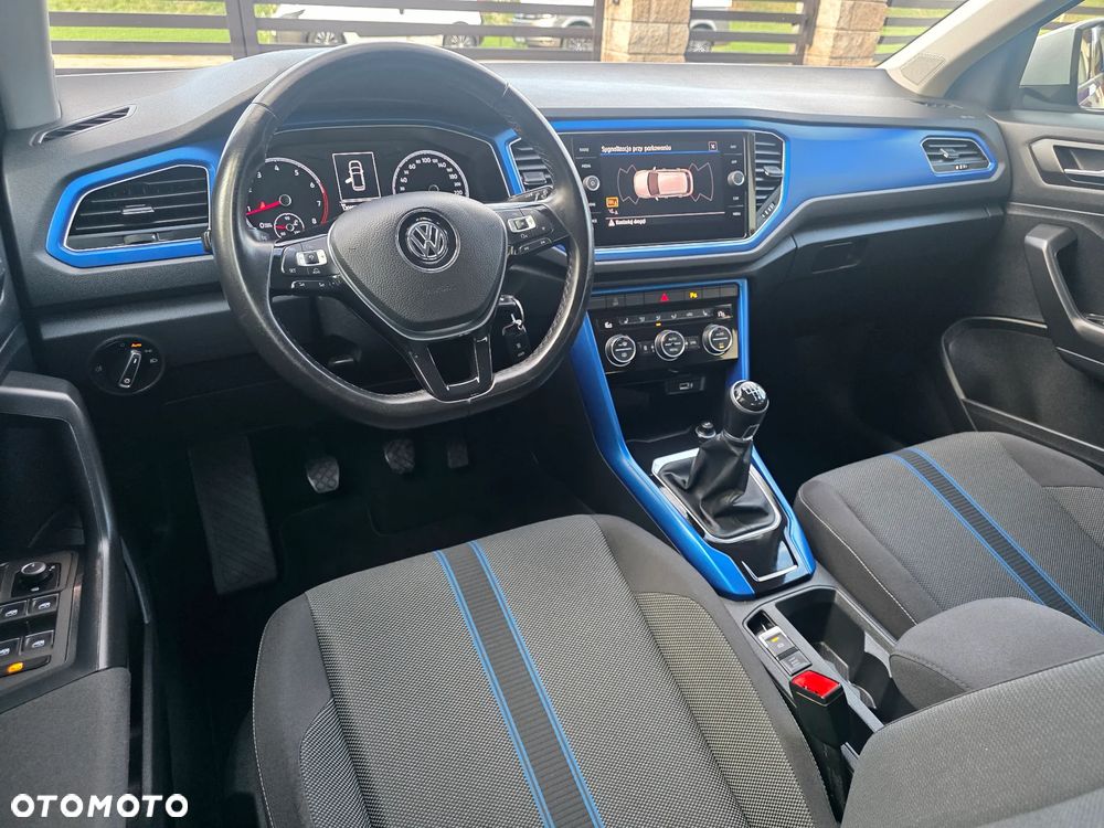 Volkswagen T-Roc - 28