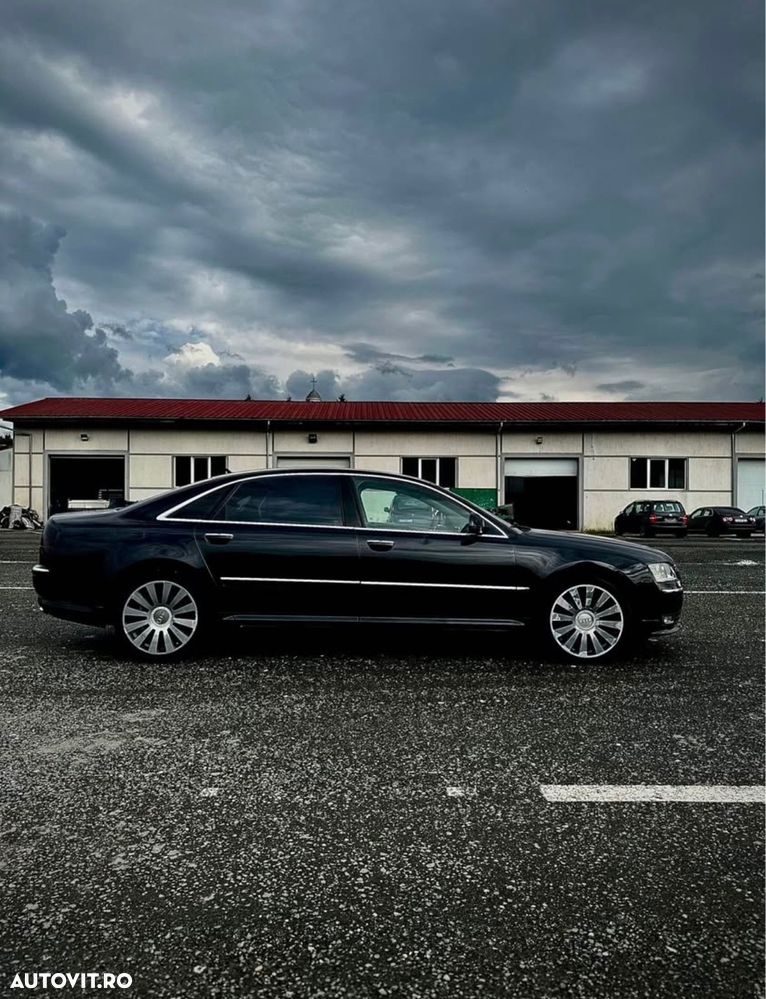 Audi A8 - 3