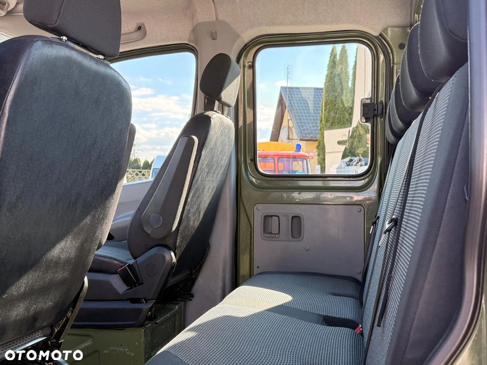 Mercedes-Benz SPRINTER 210 CDI DOKA SKRZYNIA 6-OSOBOWY - 18