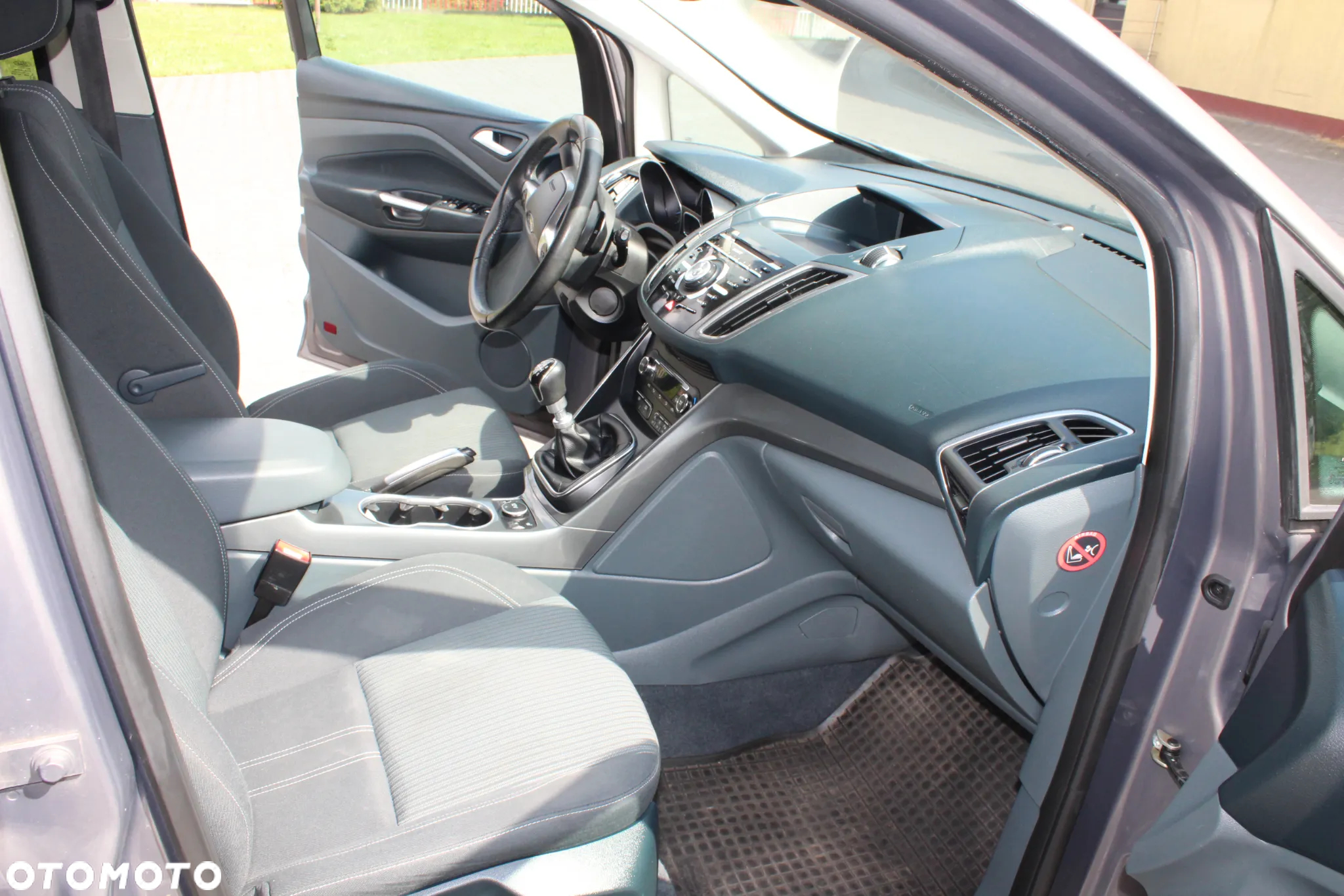 Ford C-MAX - 10
