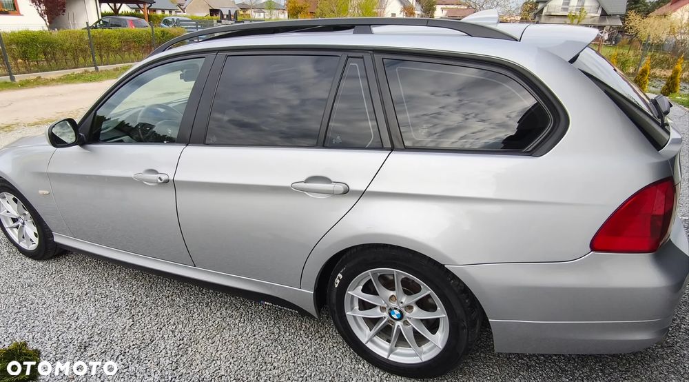 BMW Seria 3 - 10