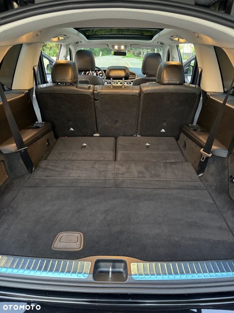 Mercedes-Benz GLS - 15
