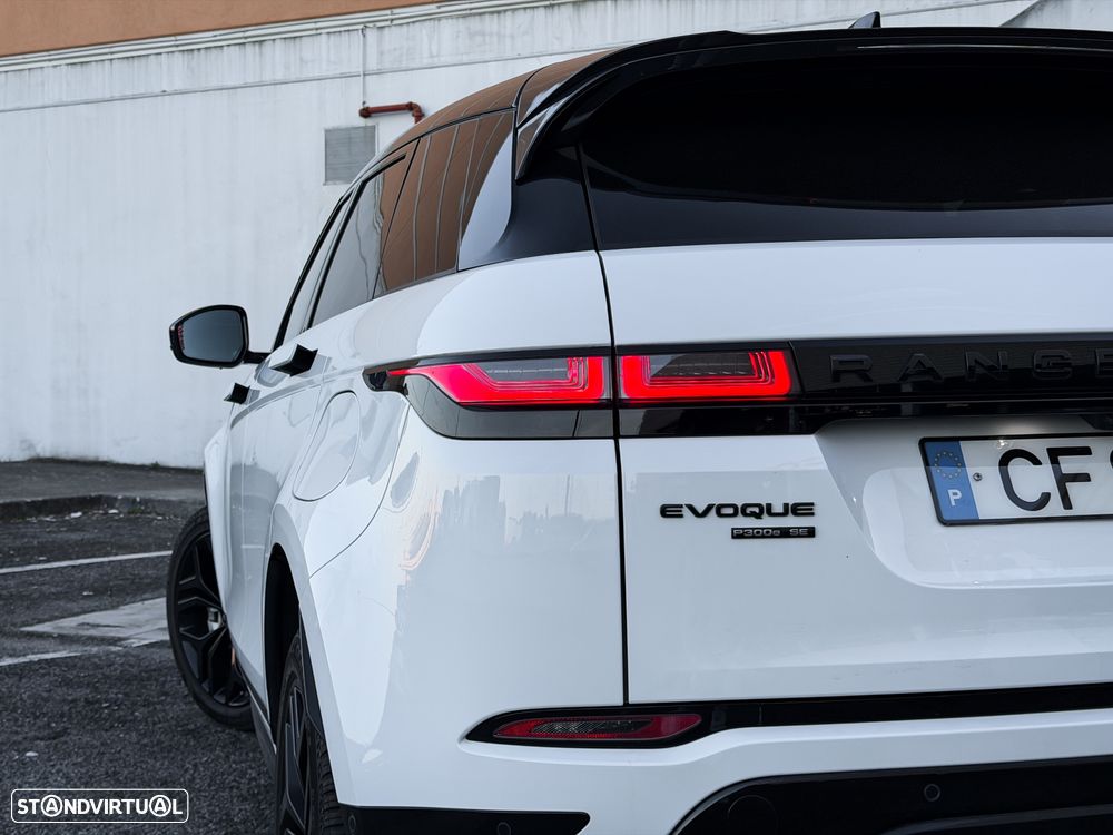 Land Rover Range Rover Evoque P300e R-Dynamic SE - 22