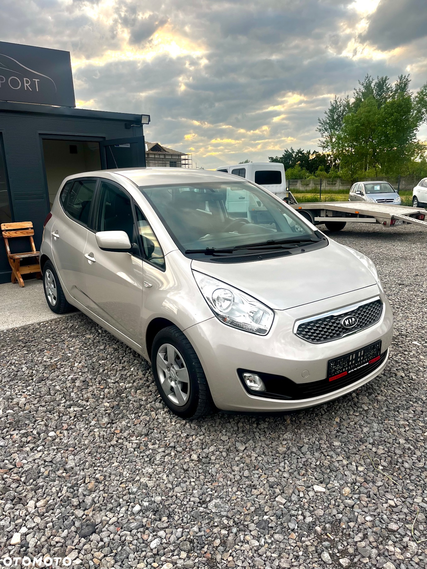 Kia Venga 1.4 CVVT Attract - 2