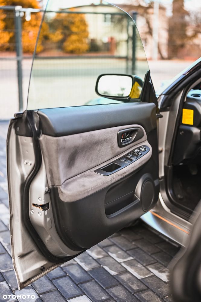 Subaru Impreza WRX STI - 13