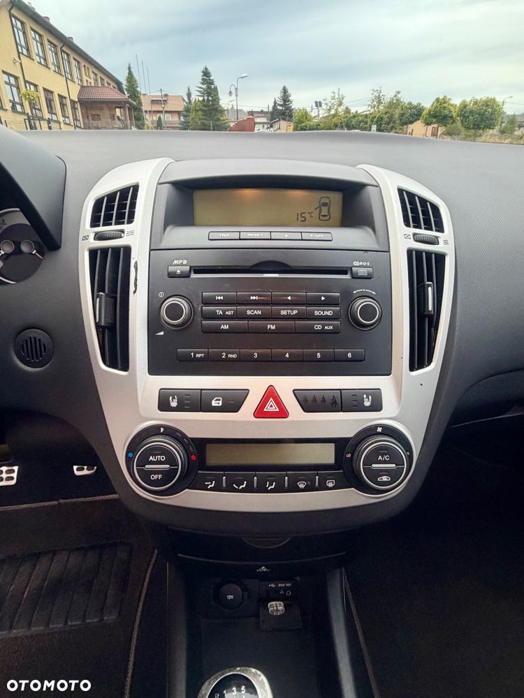 Kia ProCeed 1.6 Crdi Optimum - 24