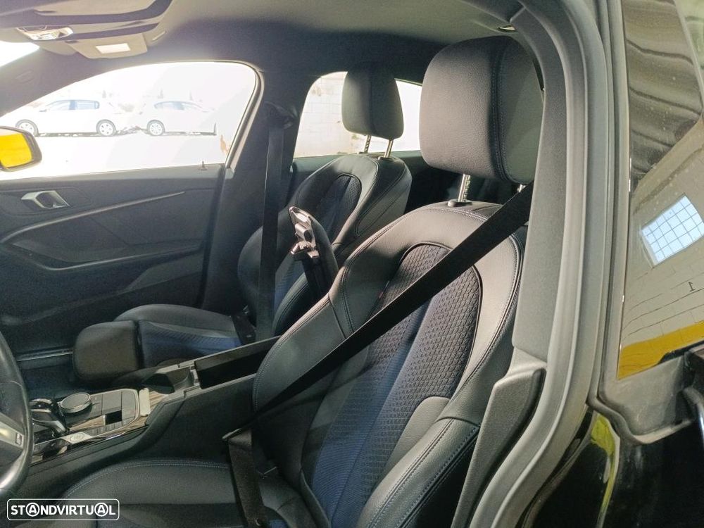 BMW 216 Gran Coupé d Pack Desportivo M - 5