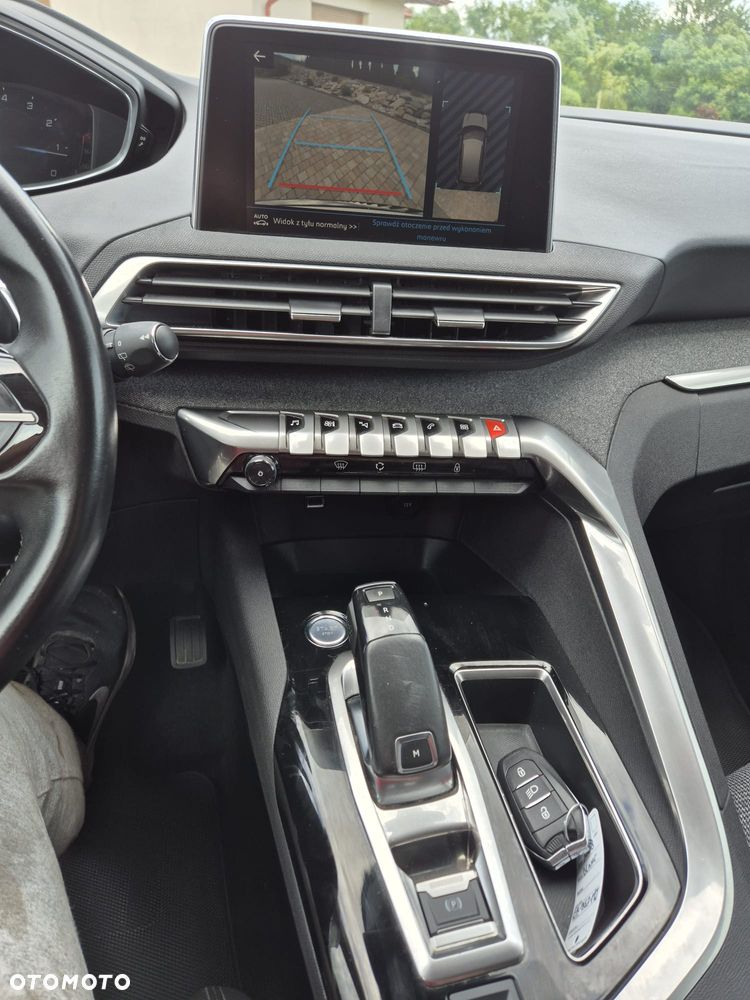 Peugeot 3008 PureTech 130 Stop & Start GPF EAT8 Active Business-Paket - 10