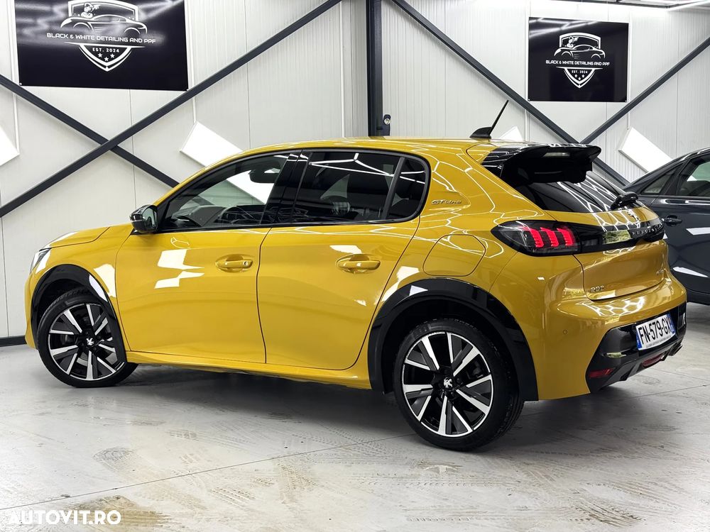 Peugeot 208 PureTech 130 EAT8 GT - 14
