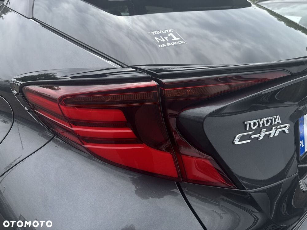 Toyota C-HR 2.0 Hybrid Executive - 26