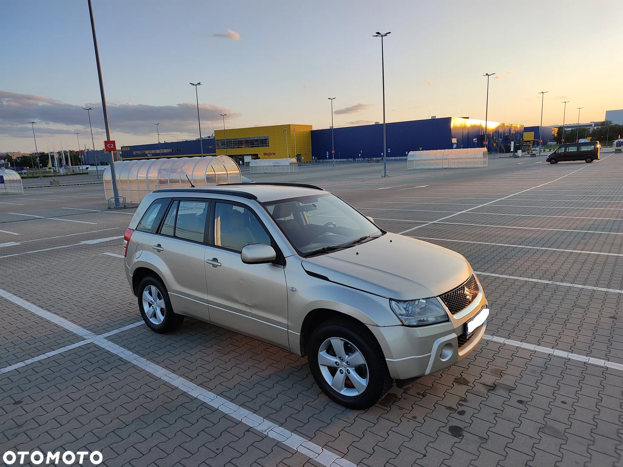 Suzuki Grand Vitara 2.0 - 8