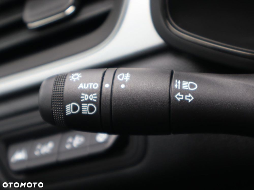 Renault Captur 1.3 TCe mHEV Techno EDC - 20