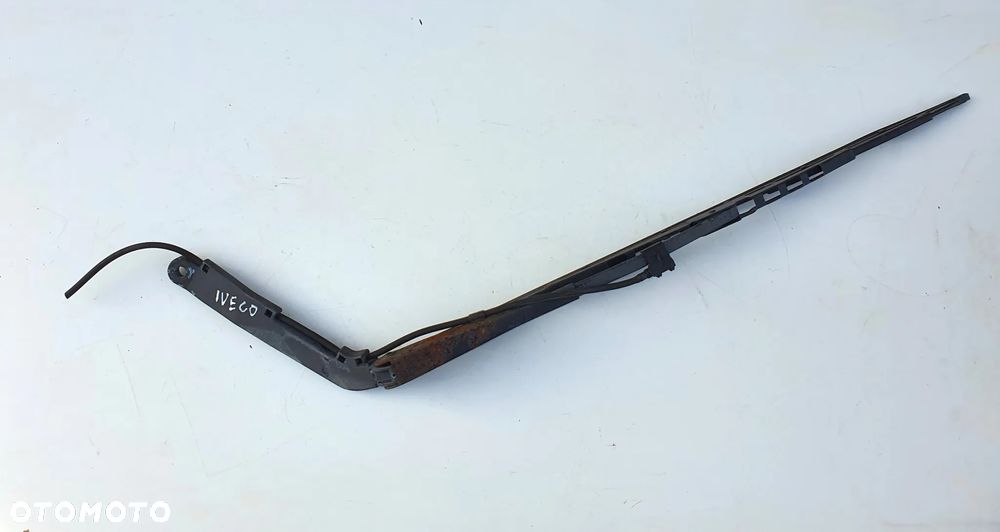 RAMIE WYCIERACZKI IVECO EUROCARGO - 7