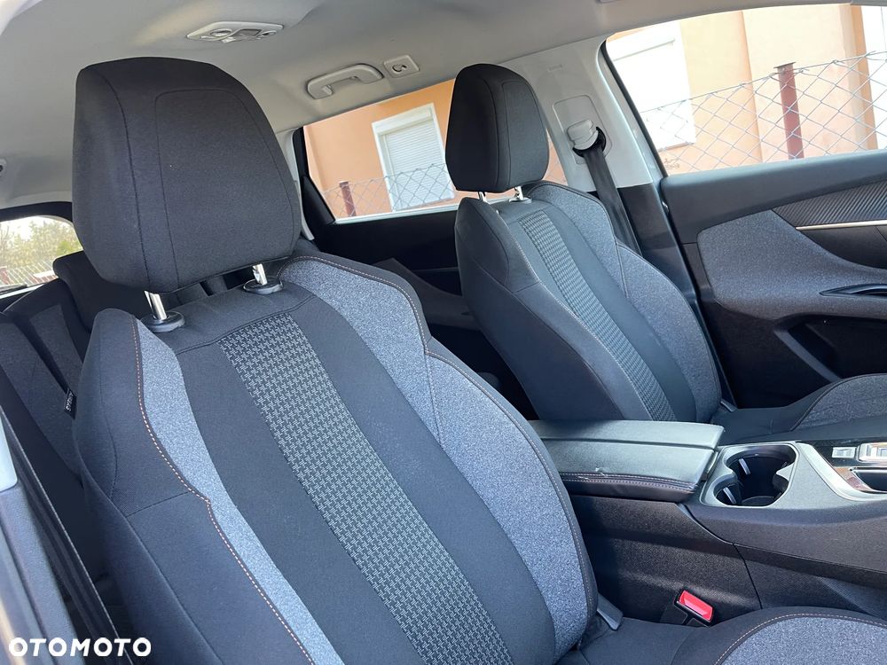 Peugeot 5008 1.5 BlueHDI Crossway S&S EAT8 - 20