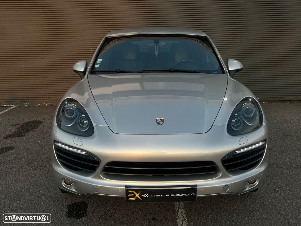 Porsche Cayenne - 3