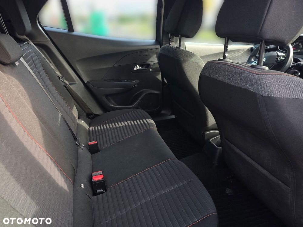Peugeot 2008 1.2 PureTech GT Line S&S EAT8 - 10