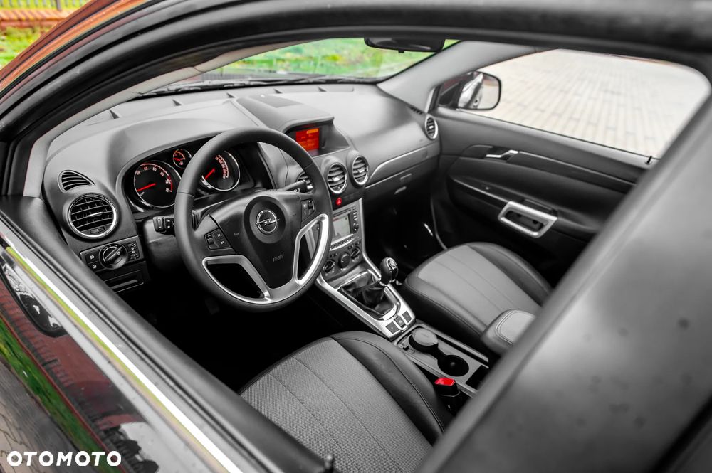 Opel Antara 2.4 4x4 Design Edition - 22