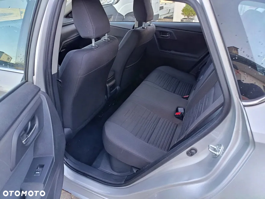 Toyota Auris - 8