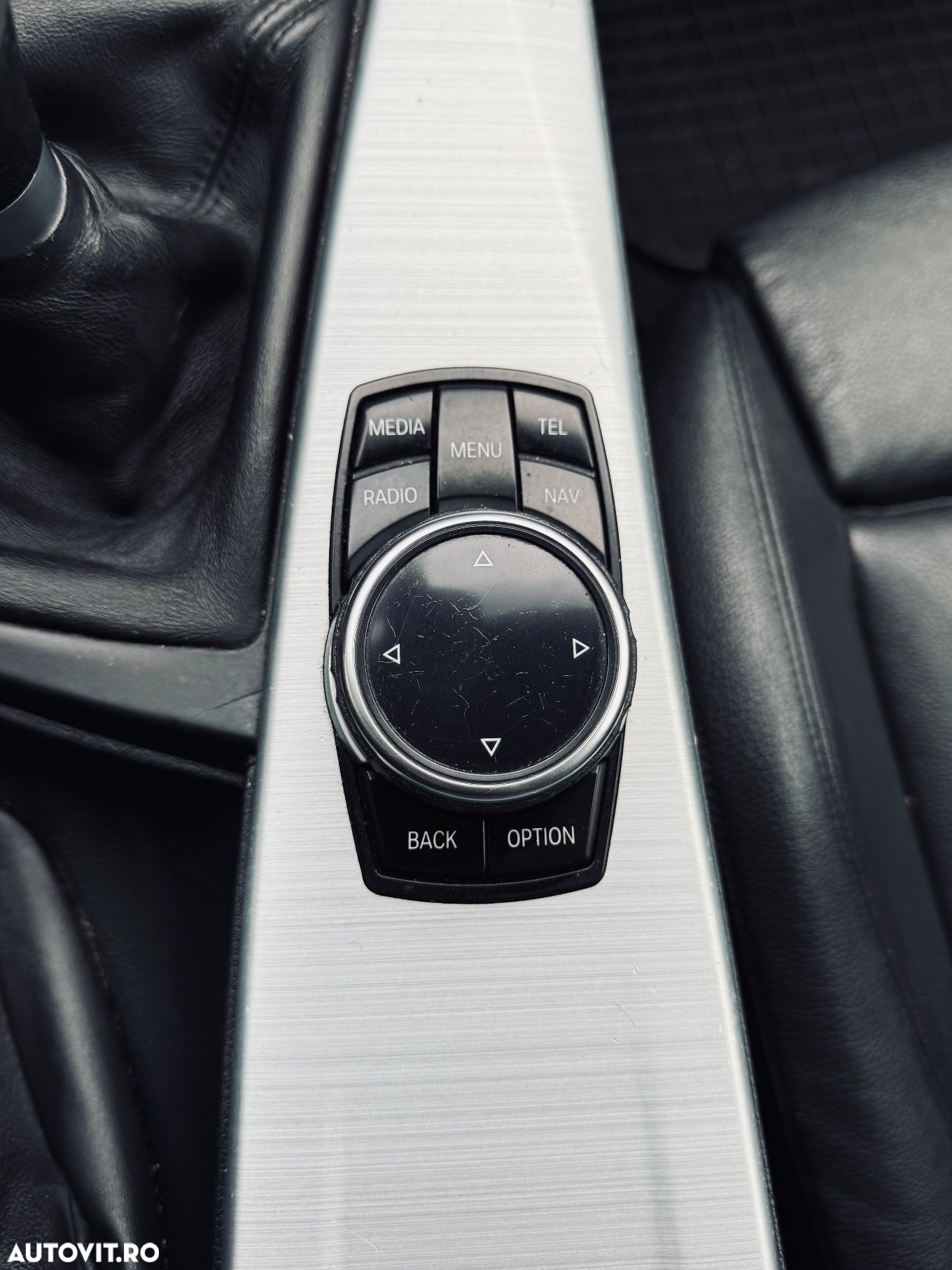 BMW Seria 3 320d xDrive - 25