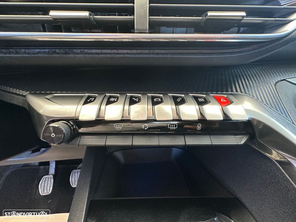 Peugeot 3008 1.2 PureTech Active - 20