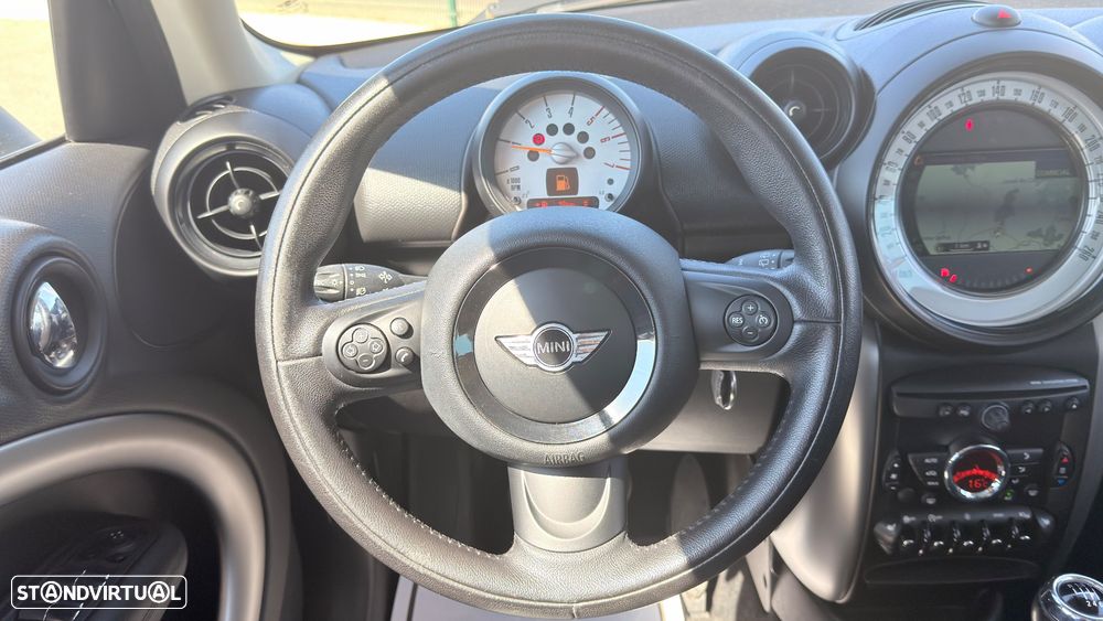MINI Countryman Cooper D - 11