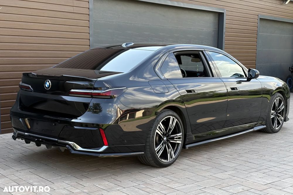 BMW Seria 7 - 19