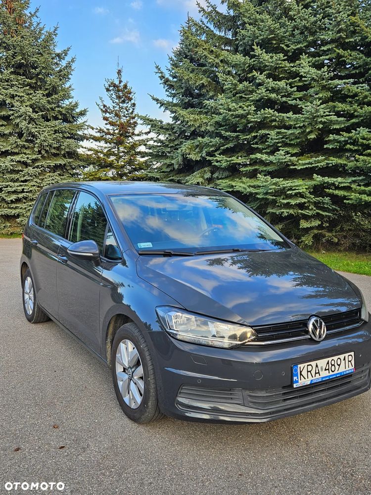 Volkswagen Touran - 2