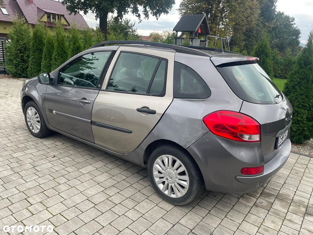 Renault Clio - 5