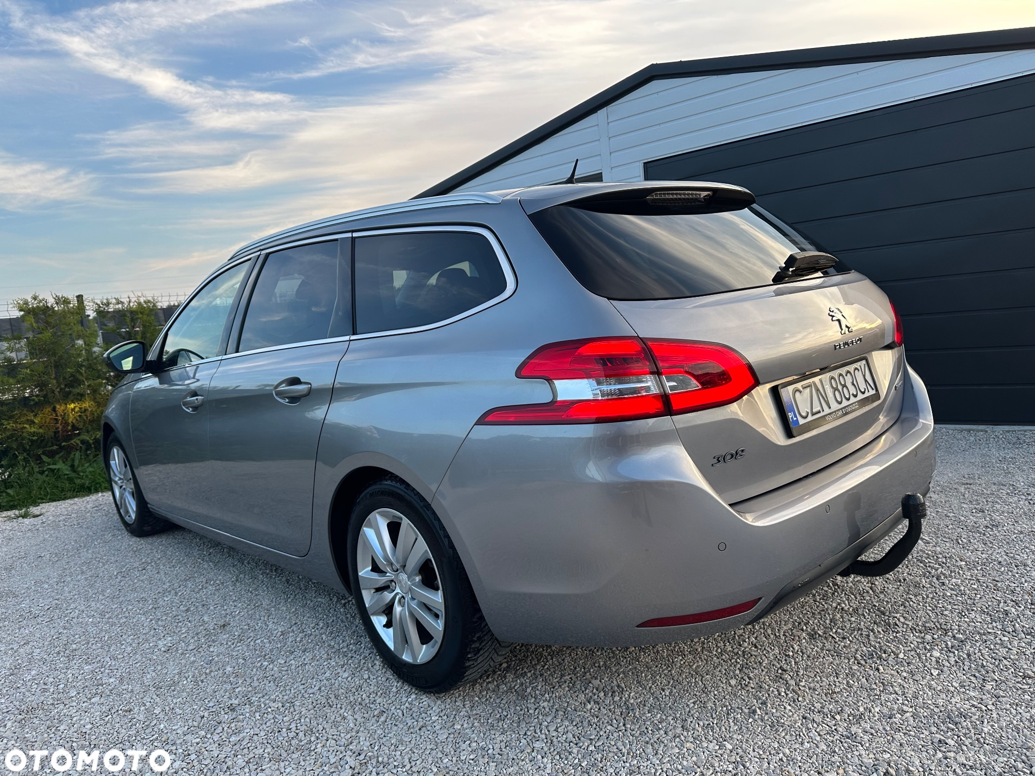 Peugeot 308 1.6 BlueHDi Allure S&S - 24