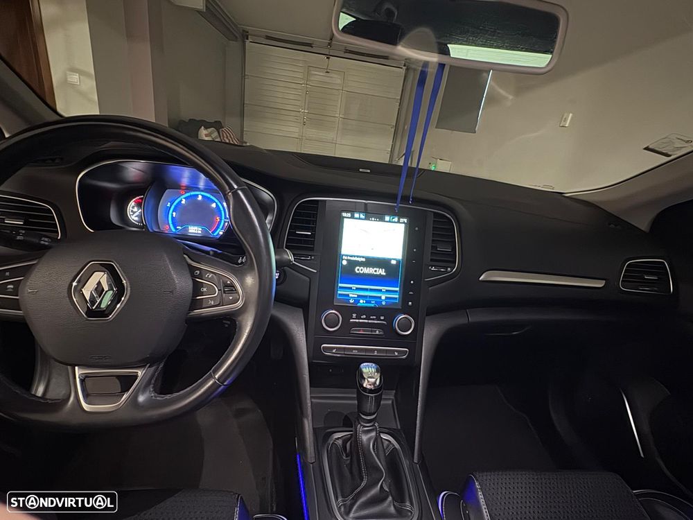 Renault Mégane 1.5 dCi Bose Edition - 8