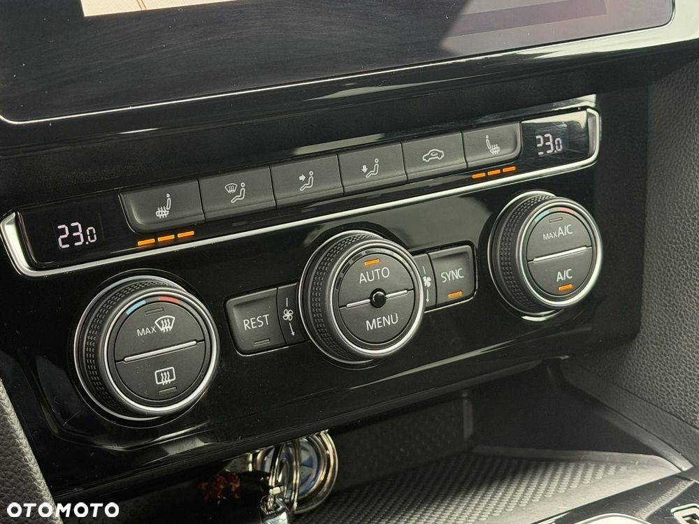 Volkswagen Arteon 2.0 TDI R-Line DSG - 30