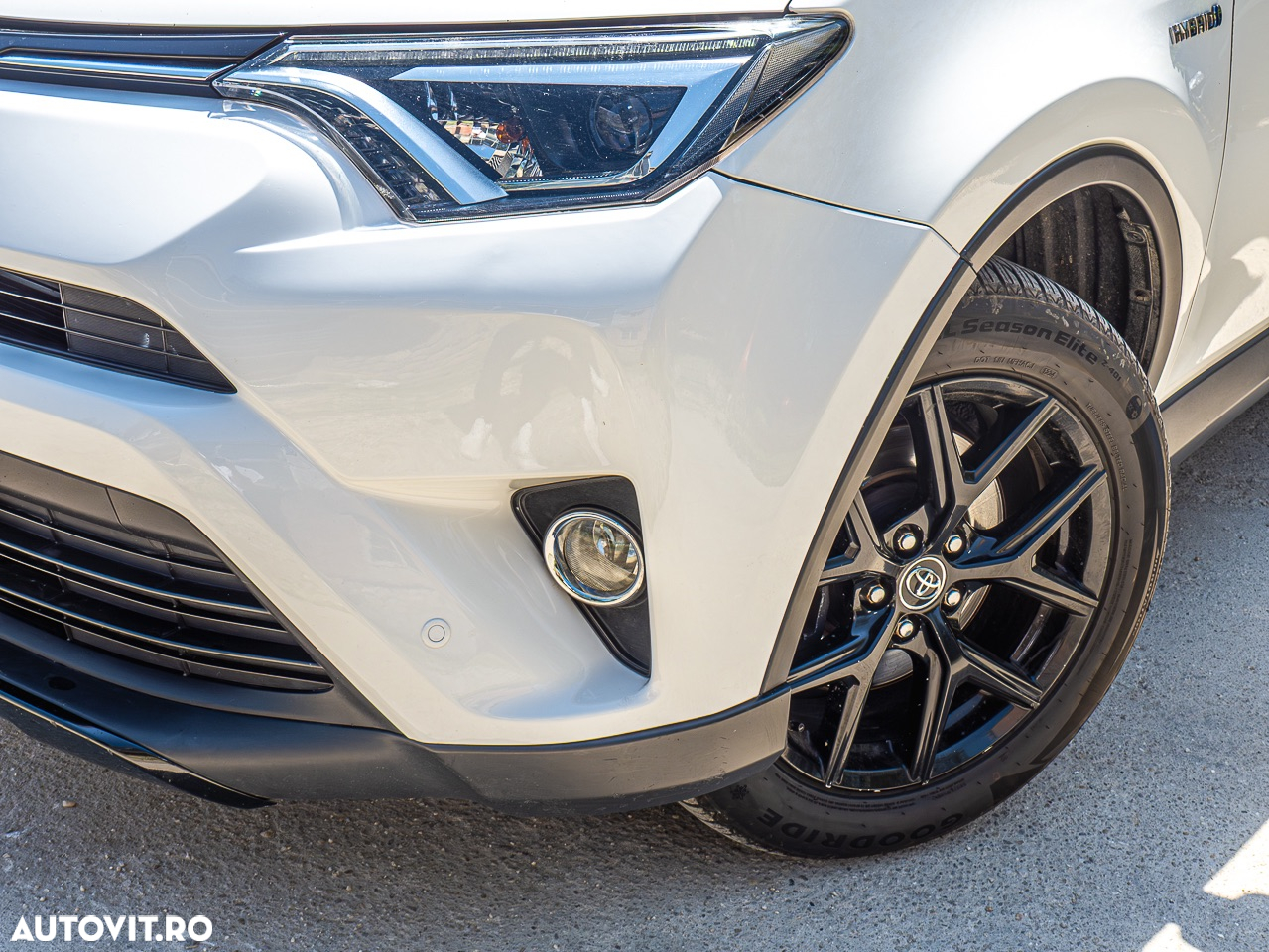 Toyota RAV4 2.5 4x2 Hybrid Executive - 28