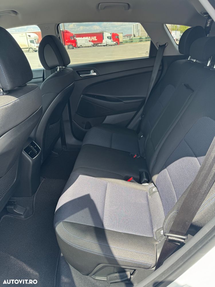 Hyundai Tucson blue 1.6 CRDi 2WD Pure - 17