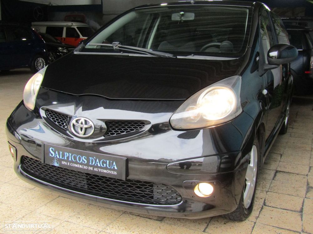 Toyota Aygo 1.0 + AC - 4