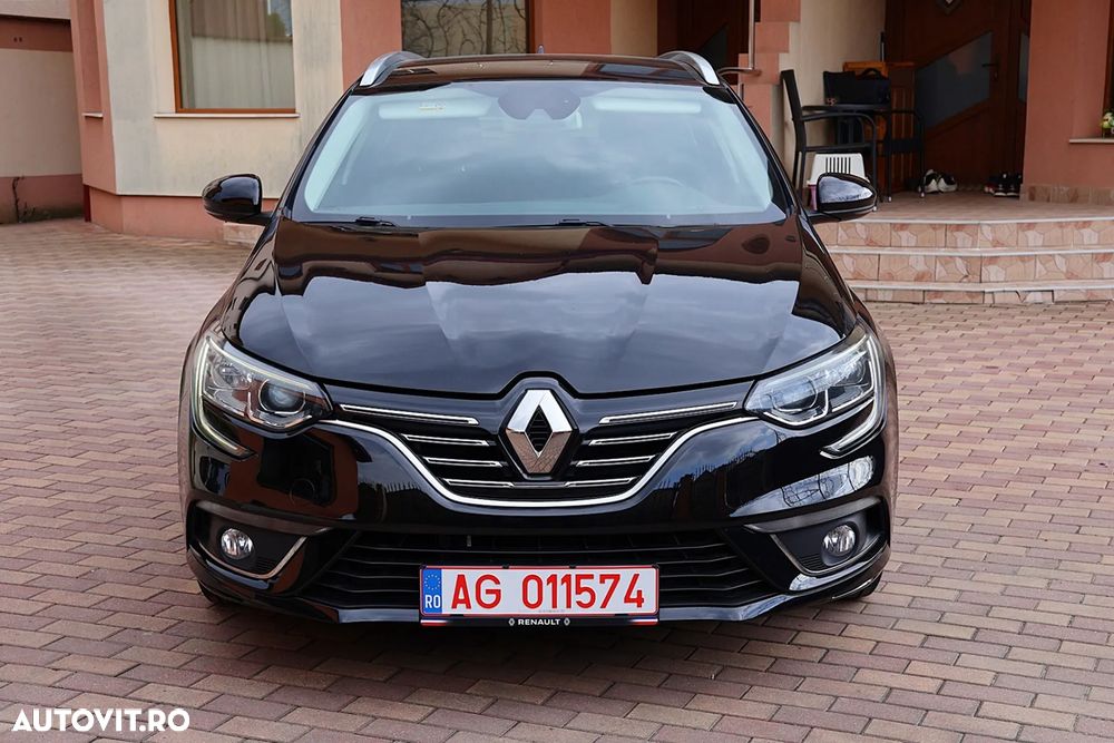 Renault Megane ENERGY dCi 110 Start & Stop Bose Edition - 12