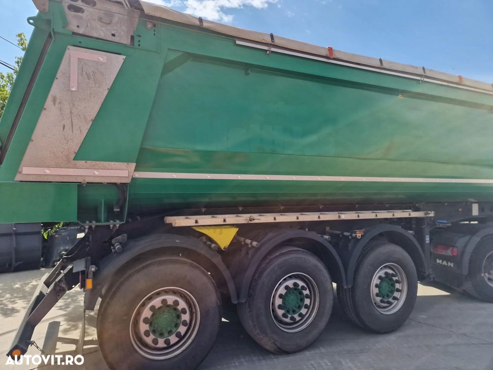 Schmitz Cargobull SKi 8,2, 28mc, EX DEMO-FULL OPTION, 2022, 29500 EUR+Tva, oblon rabatabil hidraulic spate, prelata pe role cu telecomanda, axa liftabila, LED, Anvelope 95% ok, scena vizitare, picioare sprijn, HARDOX, posibil leasing 4 ani-SUPER PRET 29.500 EUR+Tva - 19