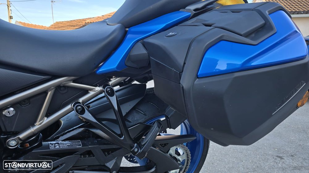 Suzuki GSX S 1000GT+ - 12