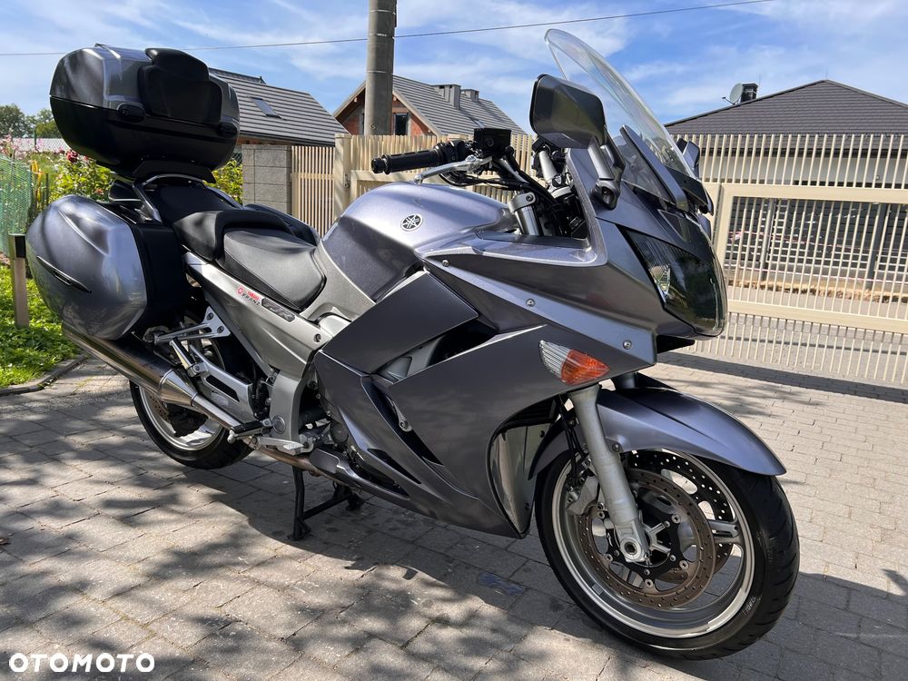 Yamaha FJR - 12