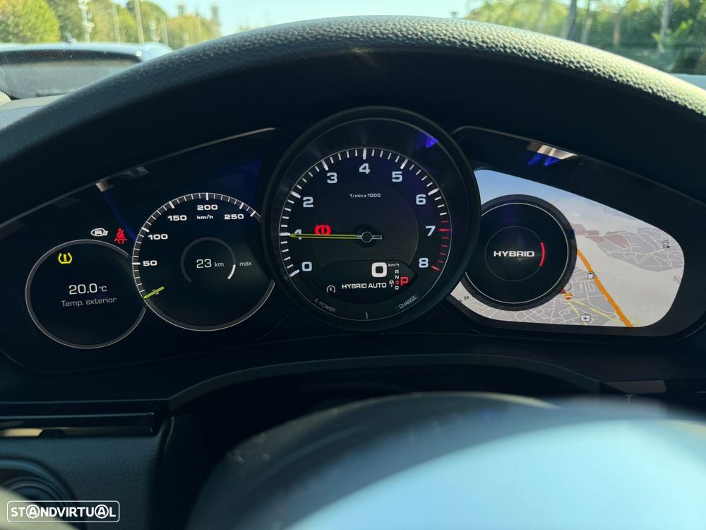 Porsche Cayenne E-Hybrid - 35