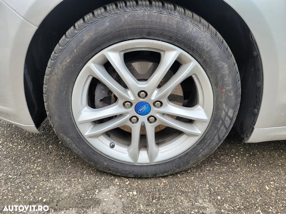 Ford Mondeo 2.0 TDCi Powershift - 10