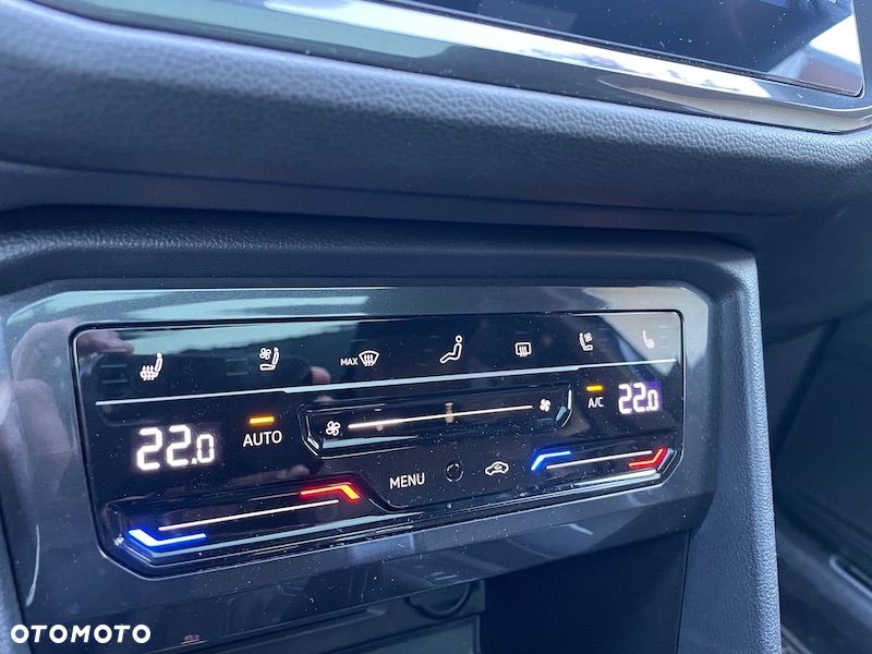 Volkswagen Tiguan Allspace - 17