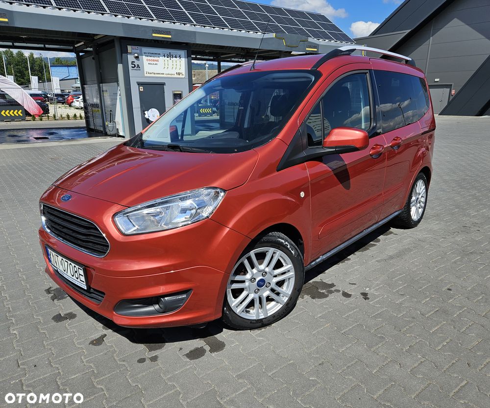 Ford Tourneo Courier 1.0 EcoBoost S&S Titanium - 2