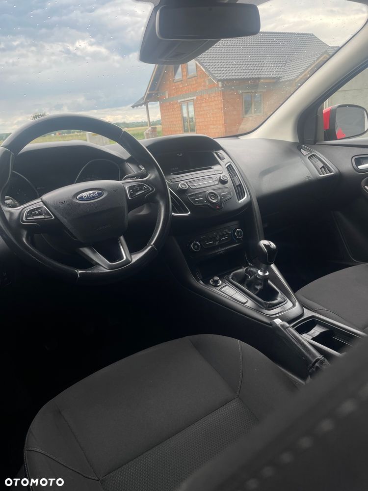 Ford Focus 1.5 TDCi Trend - 6