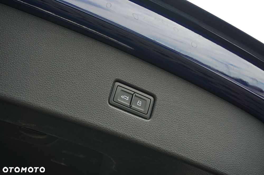 Audi Q5 Sportback - 8