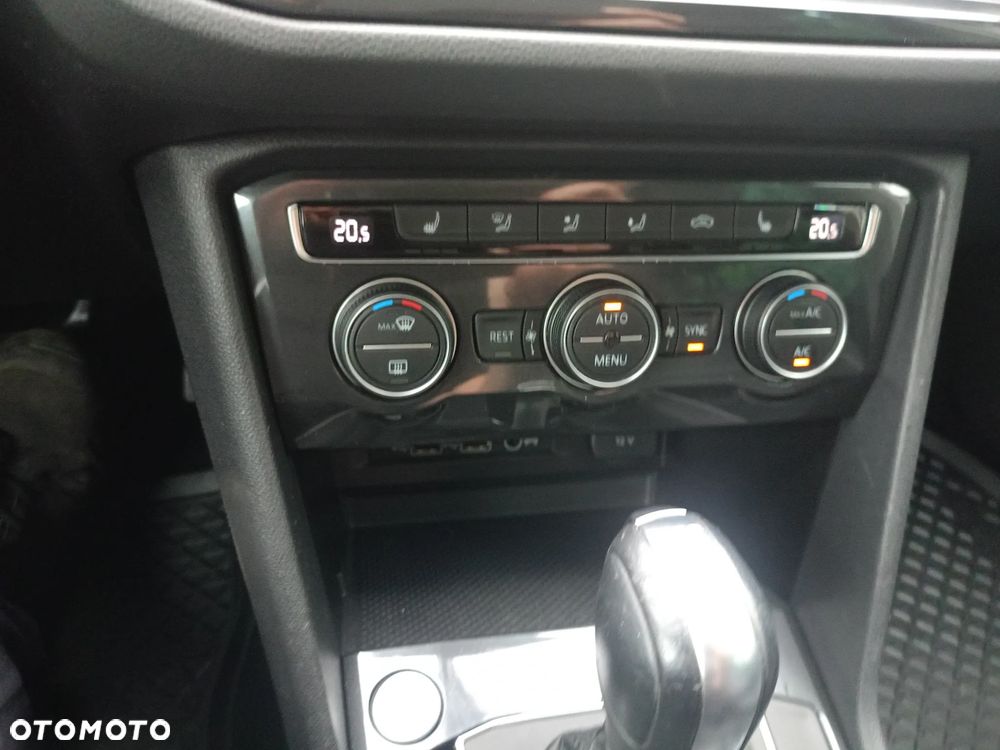Volkswagen Tiguan 2.0 TDI SCR (BlueMotion Technology) DSG Highline - 25