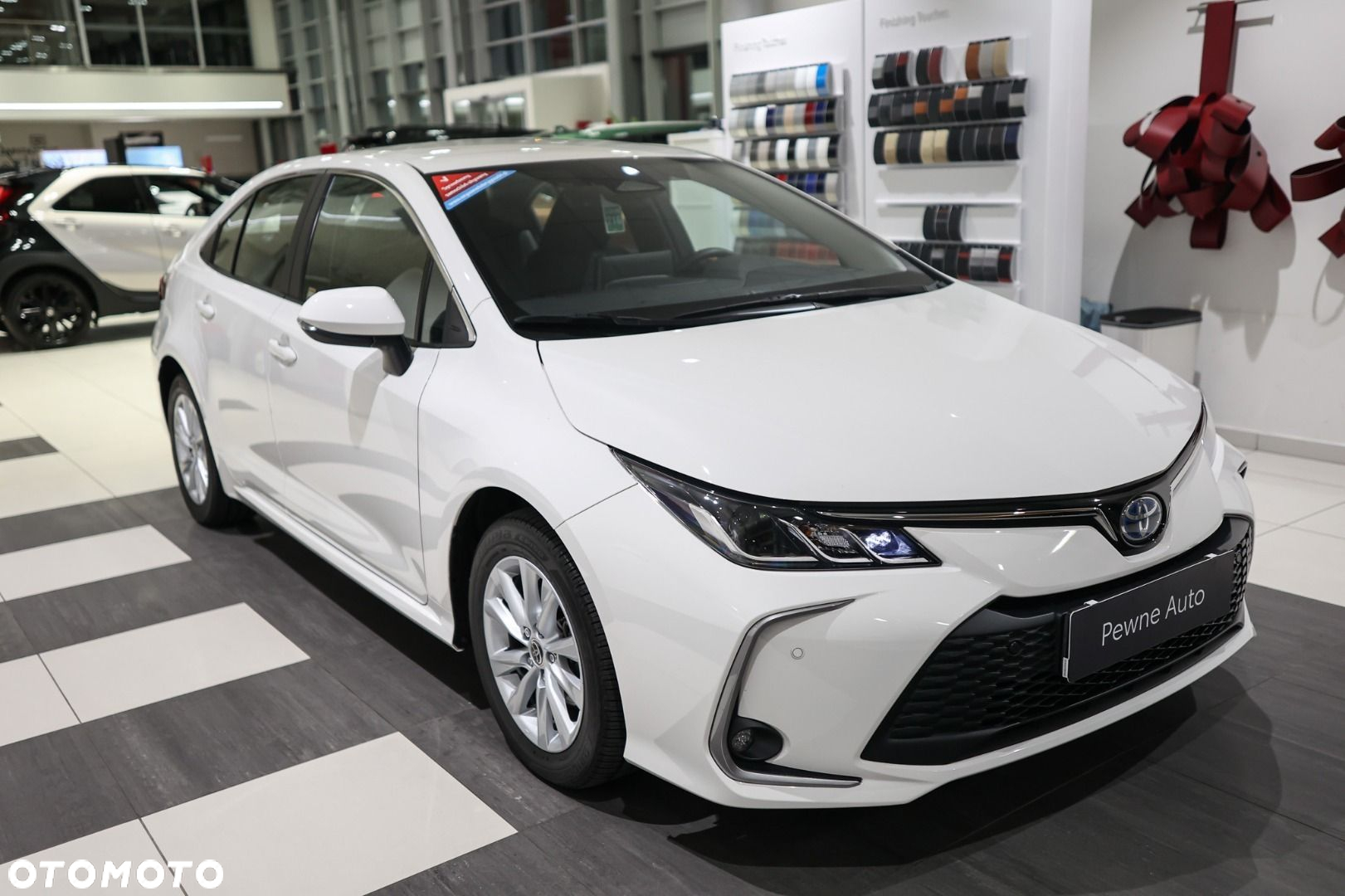 Toyota Corolla - 4