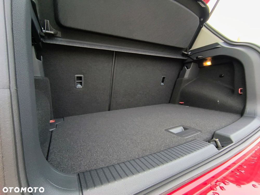 Volkswagen T-Cross 1.0 TSI Life Plus DSG - 27